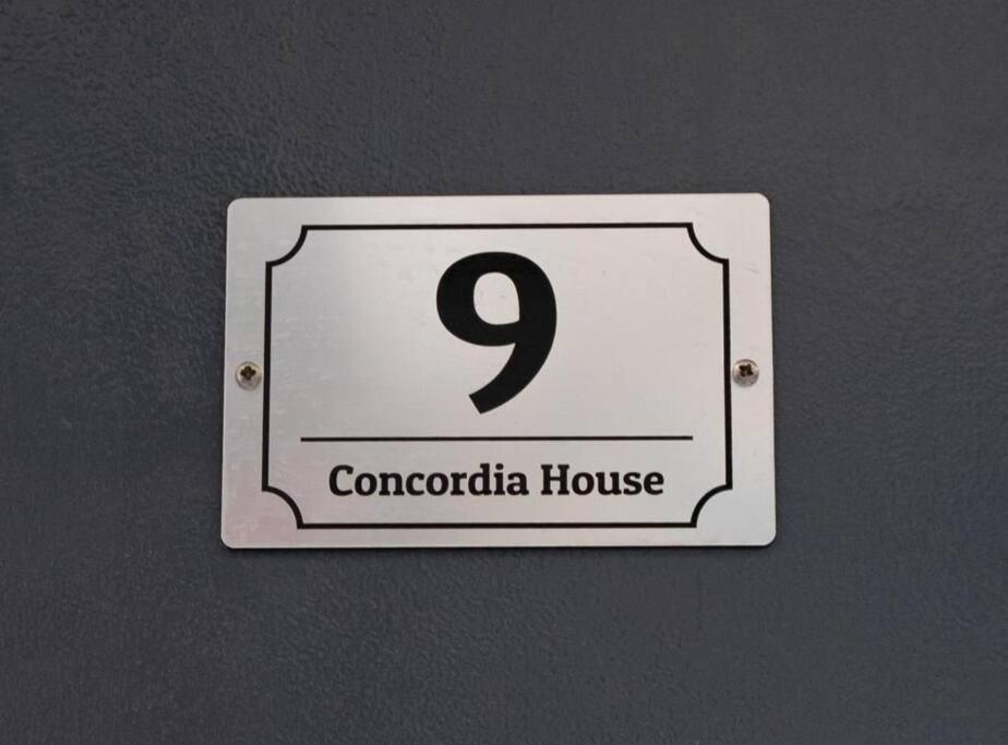Апартаменти Concordia House Centro Storico Неаполь Екстер'єр фото